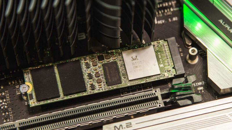 �������� Realtek ���� �������� ���������� ��� SSD � ���������� PCIe Gen 4 NVMe