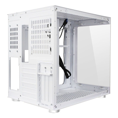 ������ Ginzzu V580 RGB ���������, ���������� ������ 1*USB 3.0,1*USB 2.0, AU ����� ATX