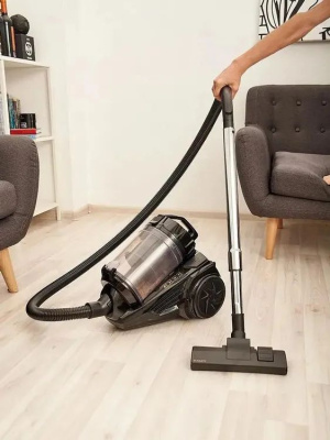 ������� Scarlett ������� ��������� SC-VC80C307 2200�� ������